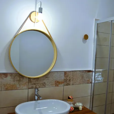 La Magnolia 140 Πανσιόν 4*