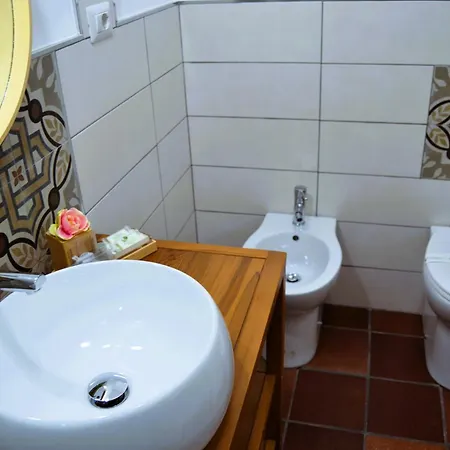 La Magnolia 140 Πανσιόν 4*