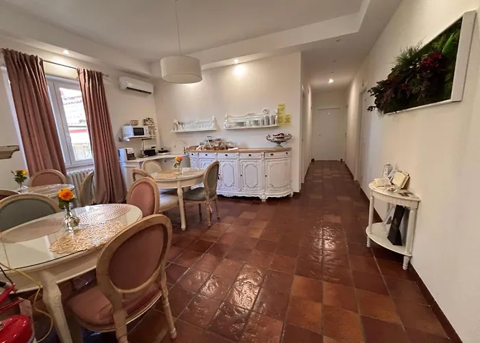 La Magnolia 140 4* 피우미치노