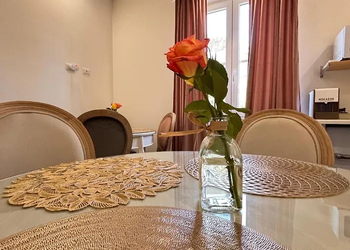 La Magnolia 140 게스트하우스 4*